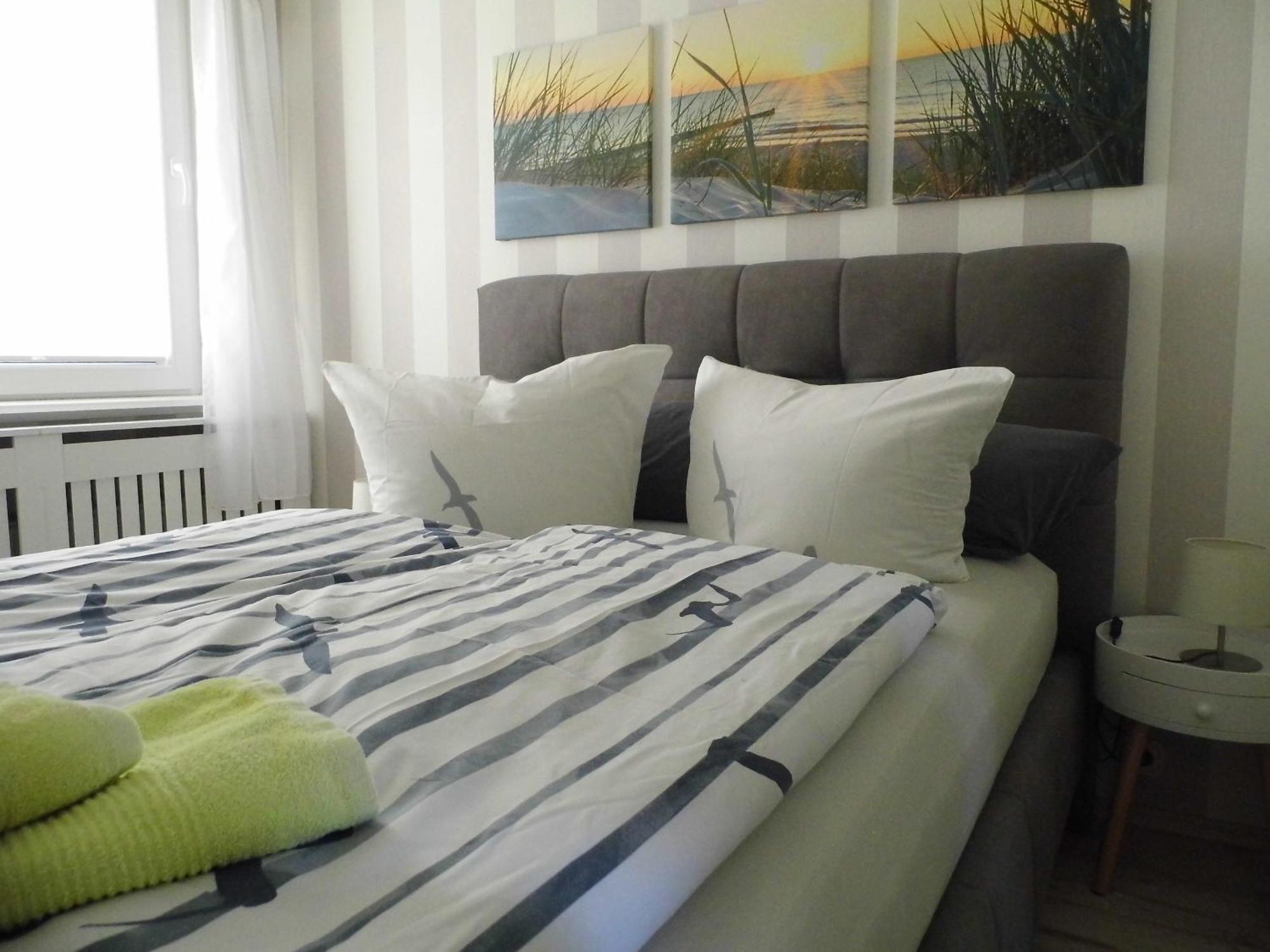 Ferienwohnung Seerose Neppermin Екстериор снимка