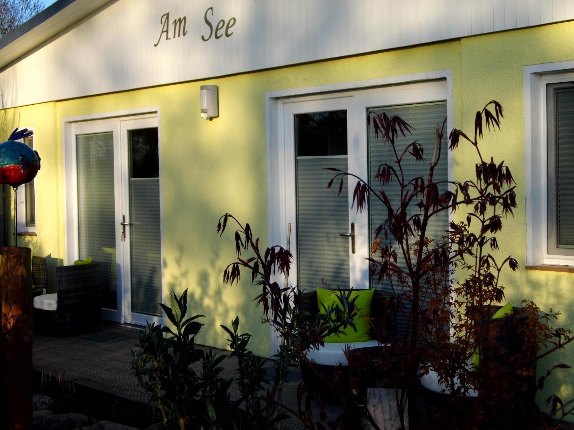 Ferienwohnung Seerose Neppermin Екстериор снимка